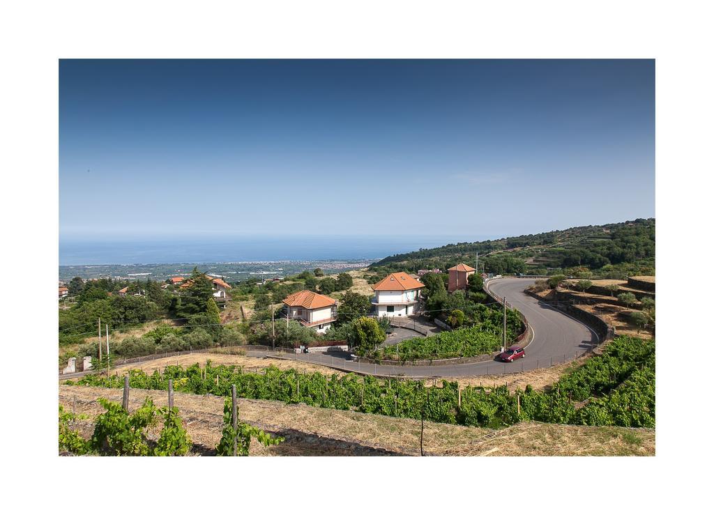 Ecoagriturismo Notti Stellate Etna Mare Villa Маскали Екстериор снимка